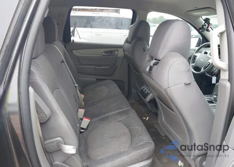 2015 Chevrolet Traverse 1Lt z USA, uszkodzony, nr VIN 1GNKVGKD8FJ225313